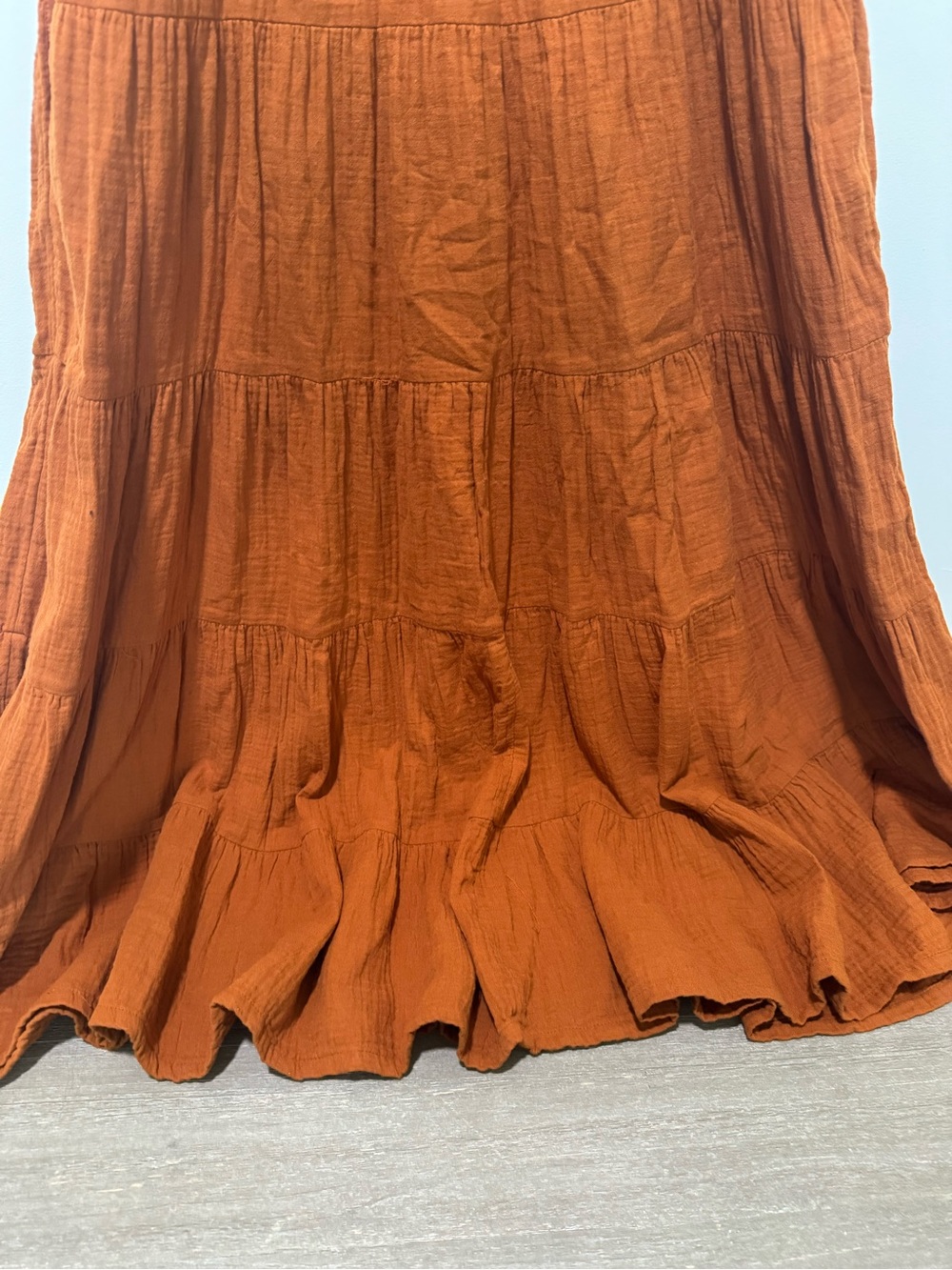 Universal Thread Rust Orange Tiered V-Neck Maxi Dress | Very Good Condition - Picture 3 of 11